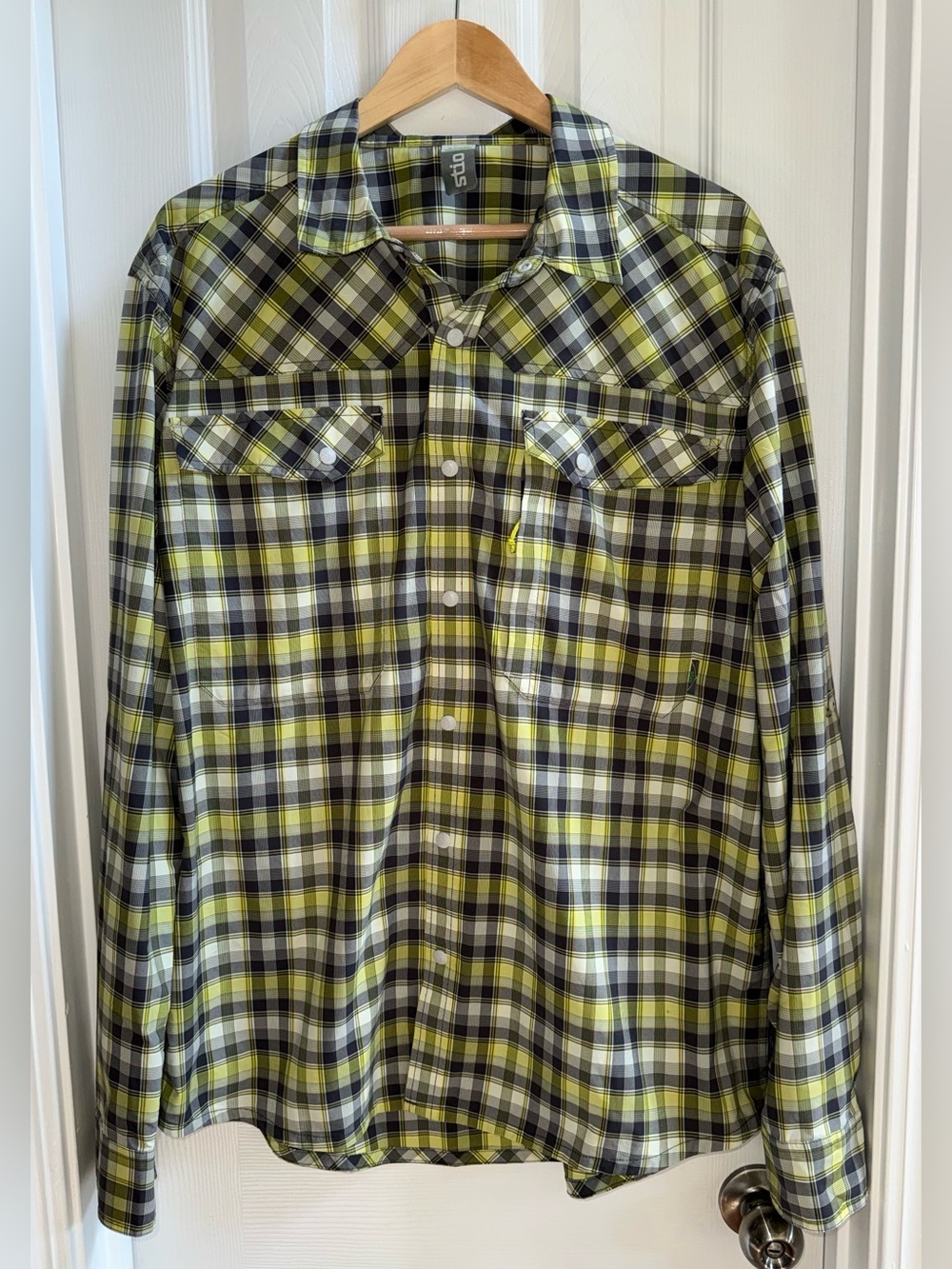 Stio Lightweight Plaid Long Sleeve Button Shirt Sz XL Yellow Black Outdoor